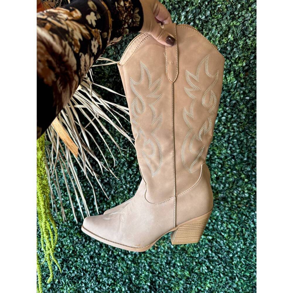 NEW SHOE TRAIN women's western boots in neutral beige/taupe